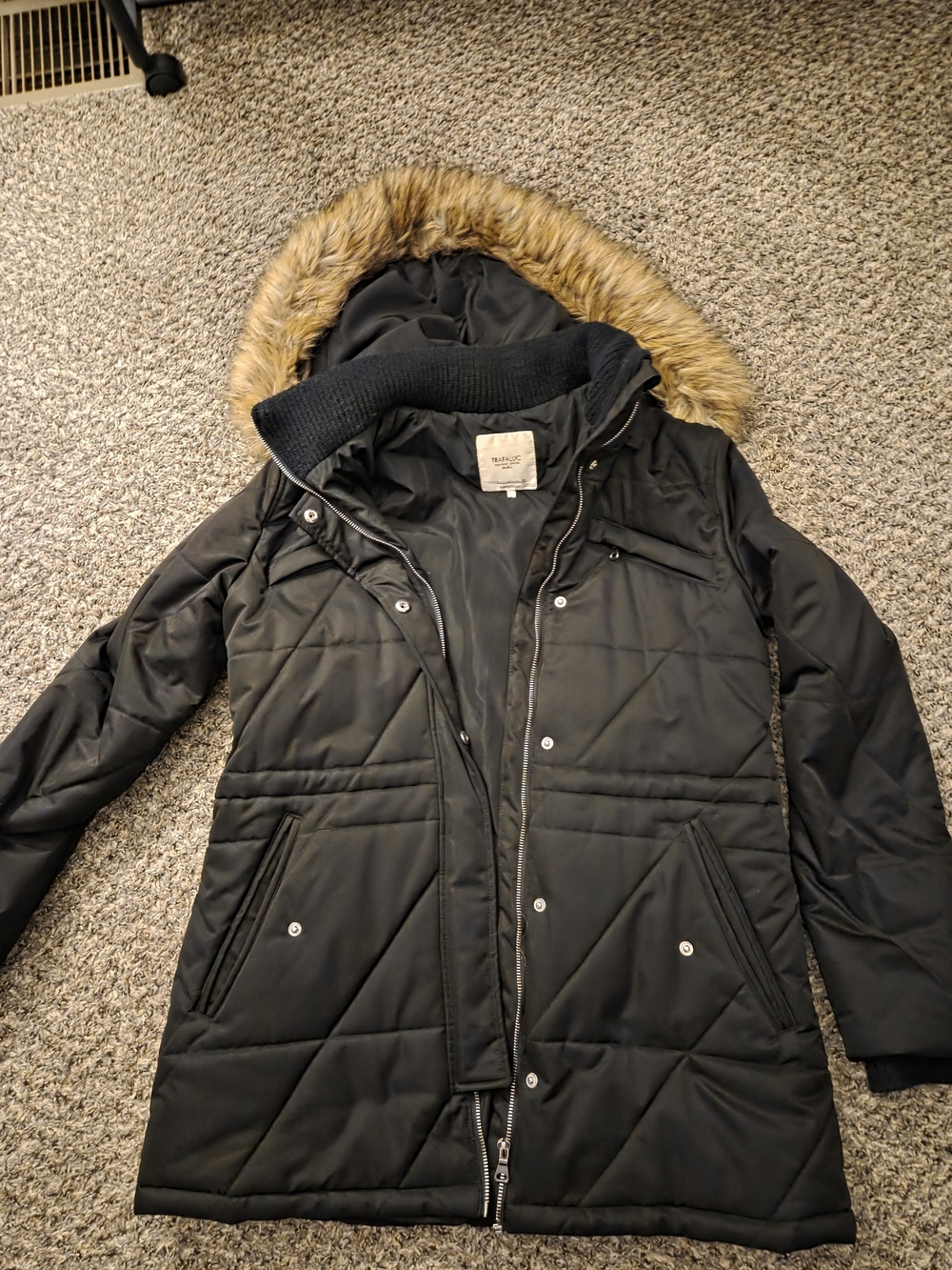 Insulated Black Parka Coat with Faux Fur Trim -